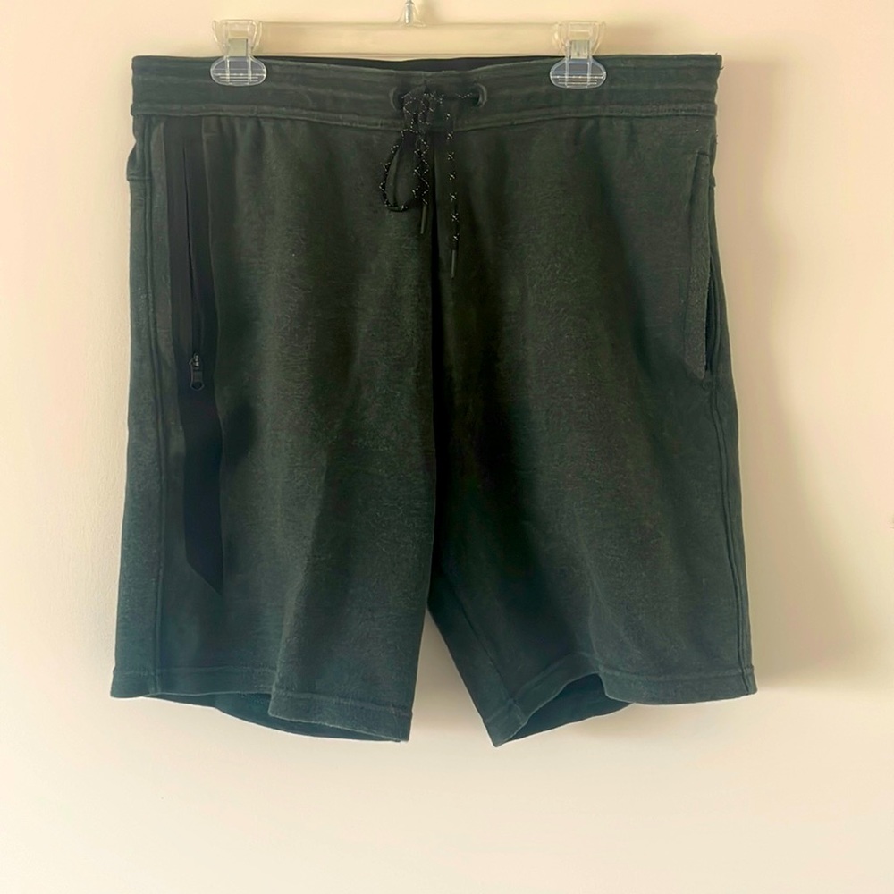 Large Flex Fit American Eagle Men’s Sweat Shorts